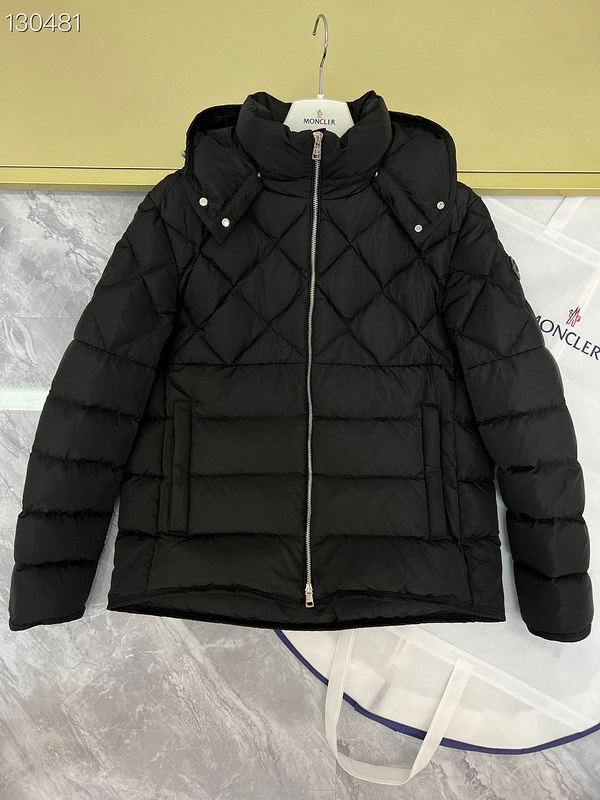 Moncler sz1-5 26yr73