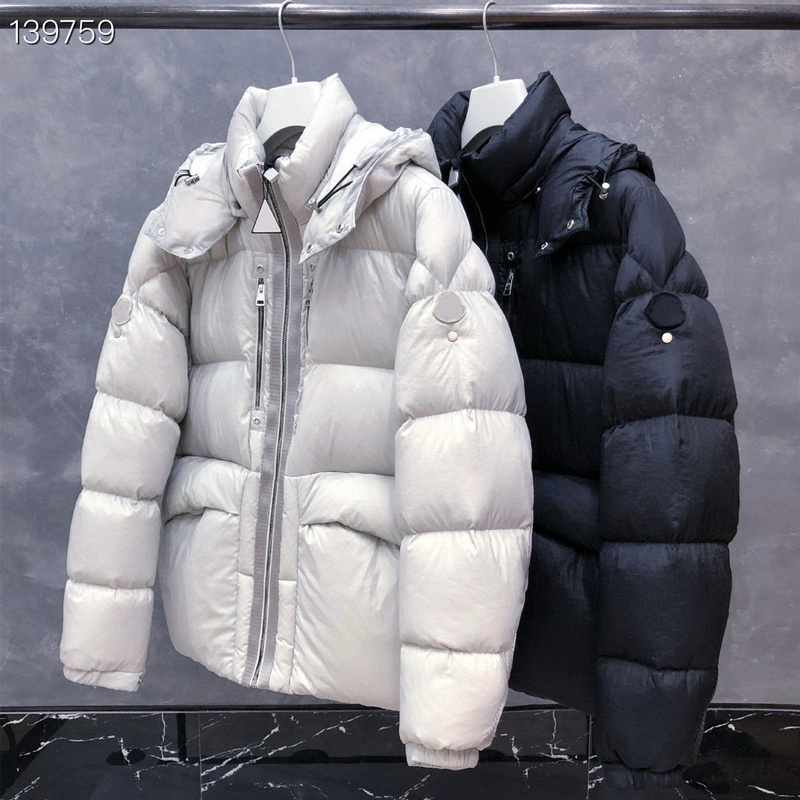 Moncler sz1-5 26yr77