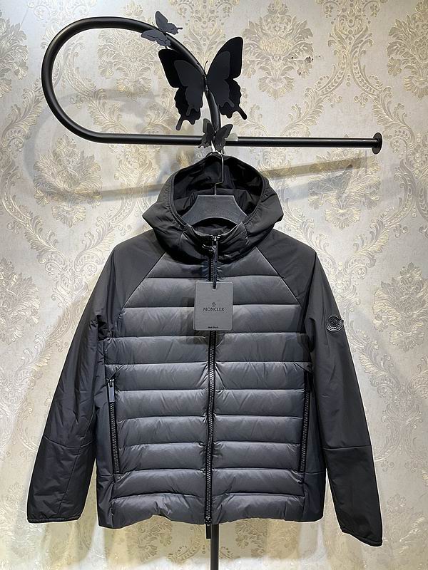 Moncler sz1-5 26yr172