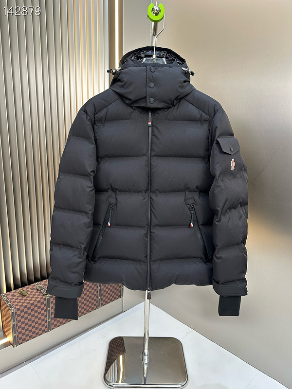 Moncler sz1-5 26yr204