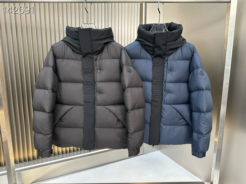 Moncler sz1-5 26yr205