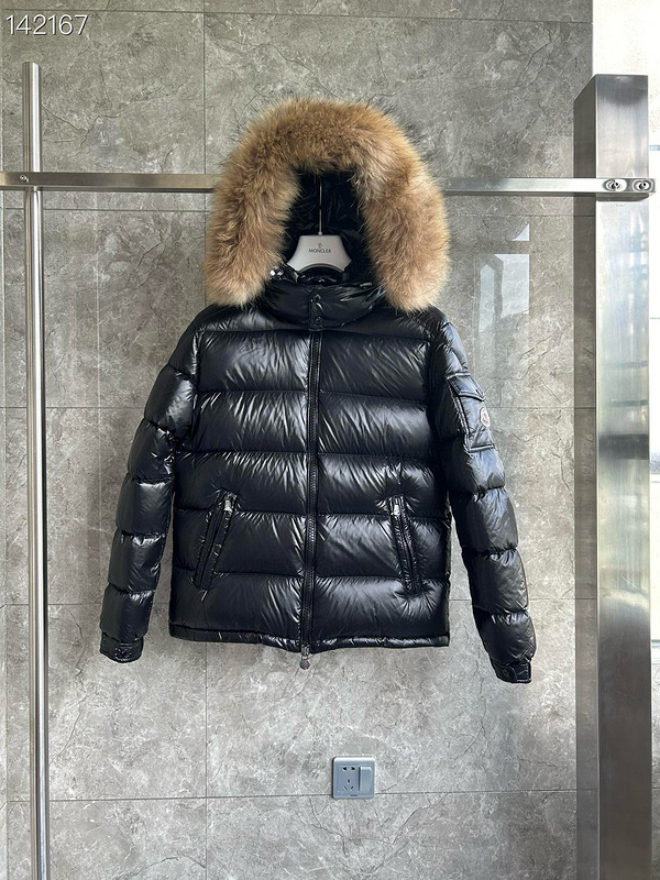 Moncler sz1-6 26yr235