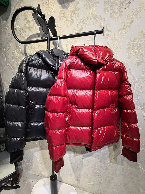 Moncler sz1-5 26yr249