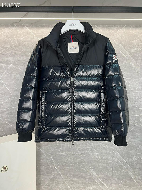 Moncler sz1-5 26yr267