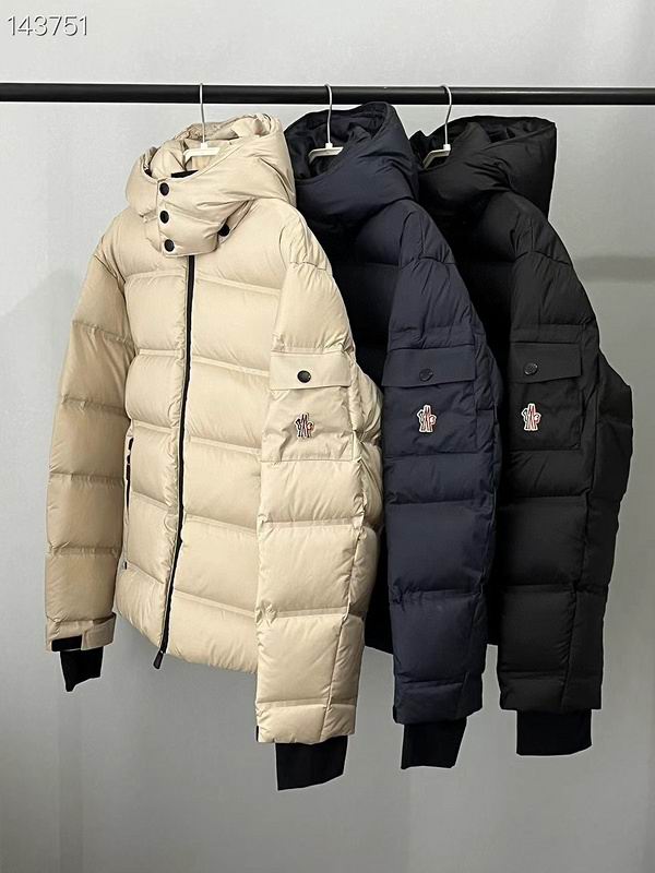 Moncler sz1-5 26yr297