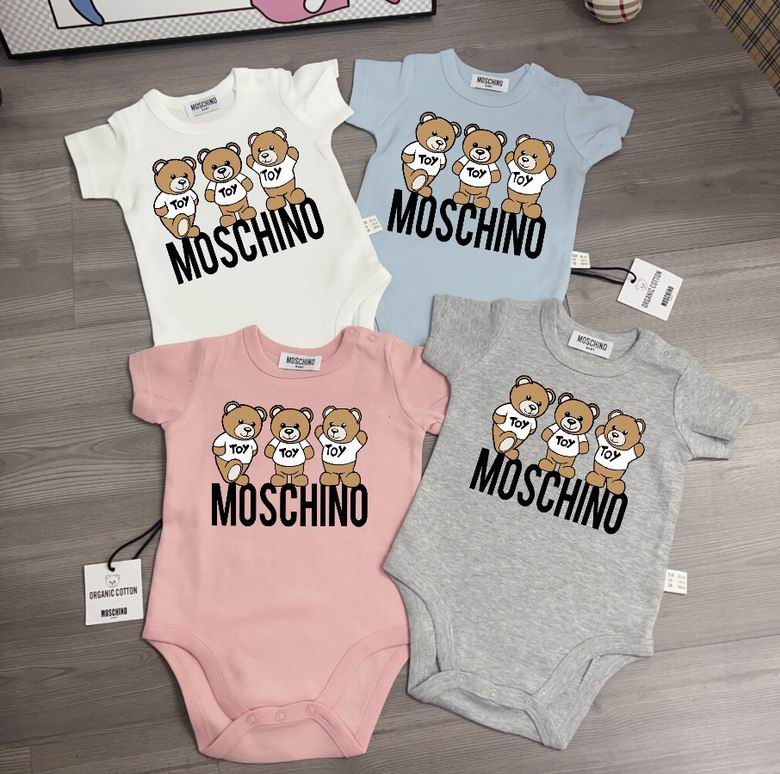 Moschino sz59 66 73 80 85 90 02