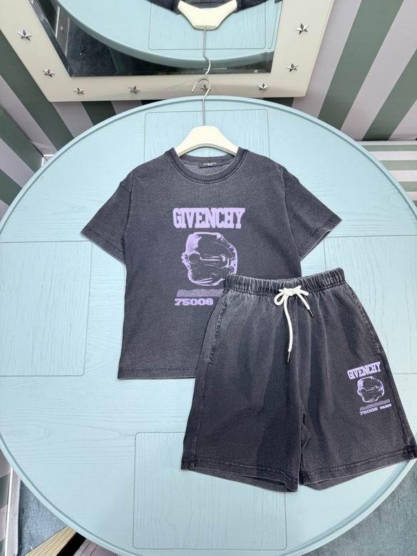 Givenchy sz110-160 27