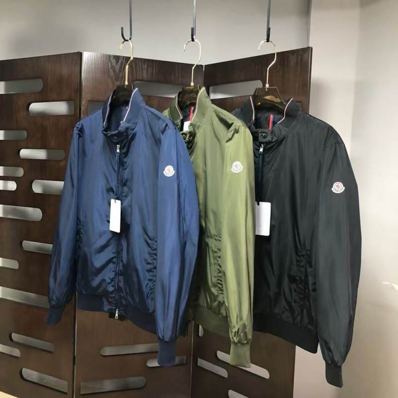 Moncler sz1-5 8qx203