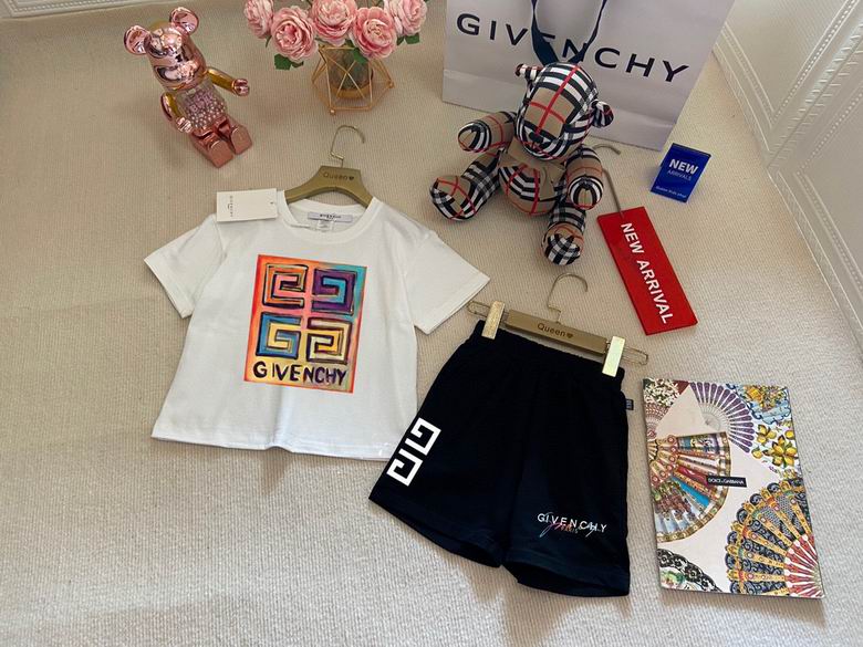 Givenchy sz110-150 53