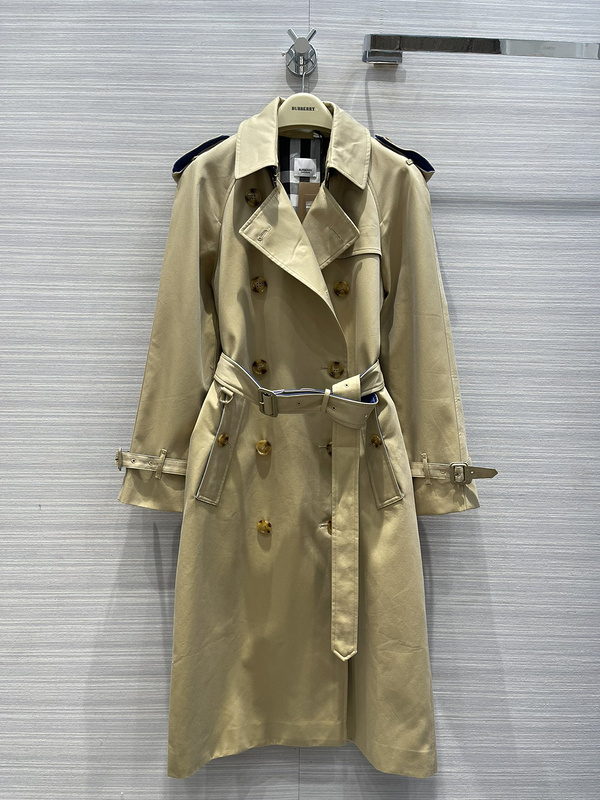 Burberry S-XL 26yr13