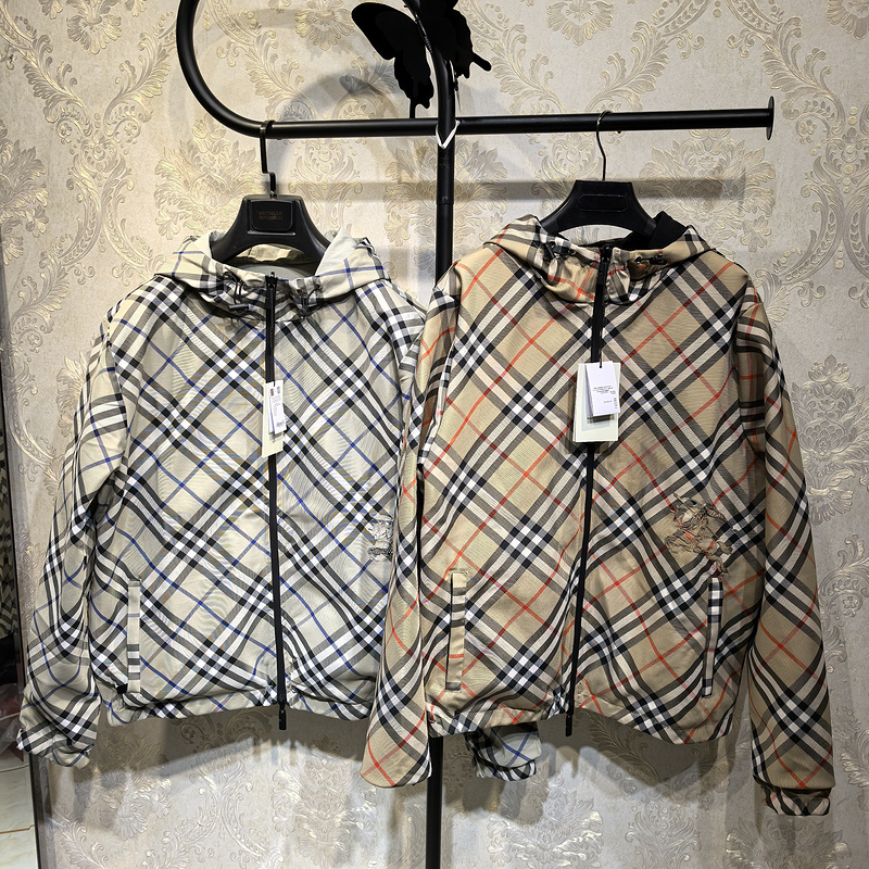 Burberry S-XL 26yr27