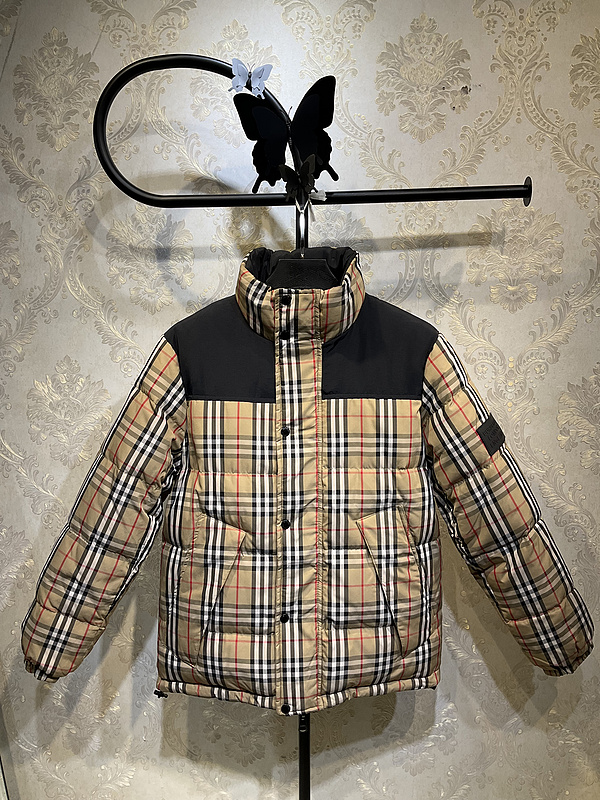 Burberry S-XL 26yr20