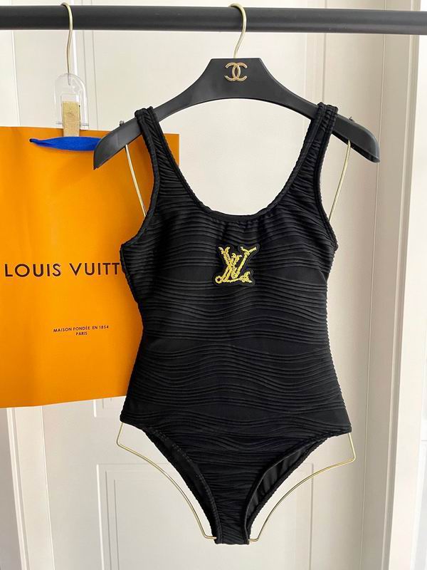 LV S-XL 179