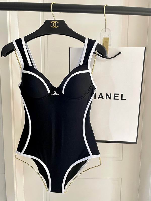 Chanel S-XL 110