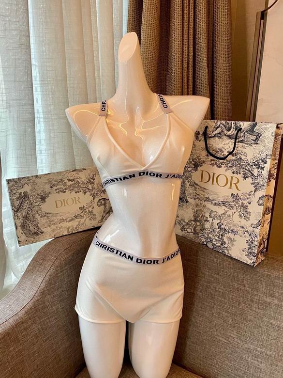 Dior S-XL 137