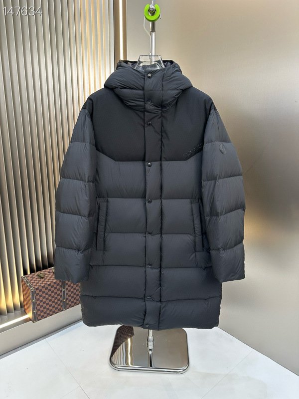 Moncler sz1-5 26yr66
