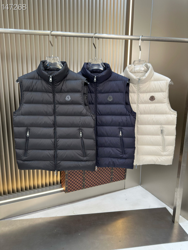 Moncler sz1-5 26yr93