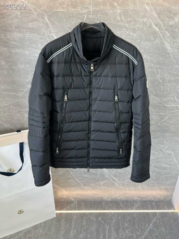 Moncler sz1-5 26yr124