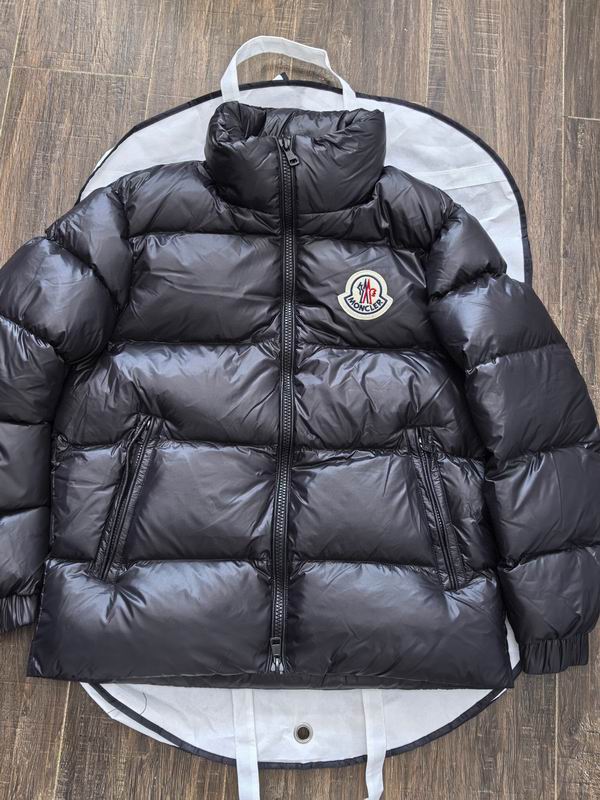 Moncler sz1-5 24cr109