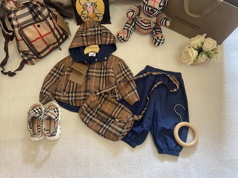 Burberry sz80-150 363