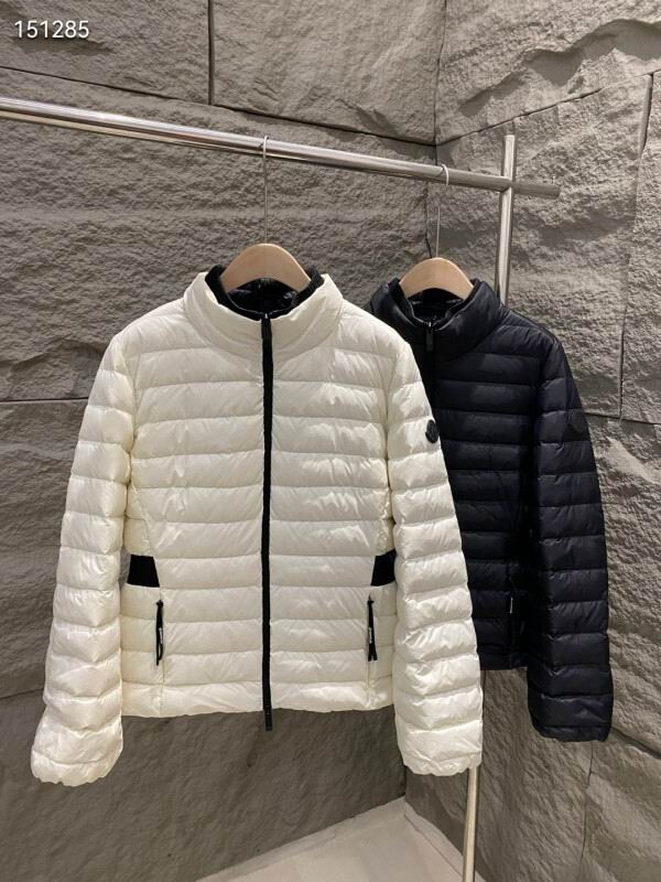 Moncler sz0-2 26yr212