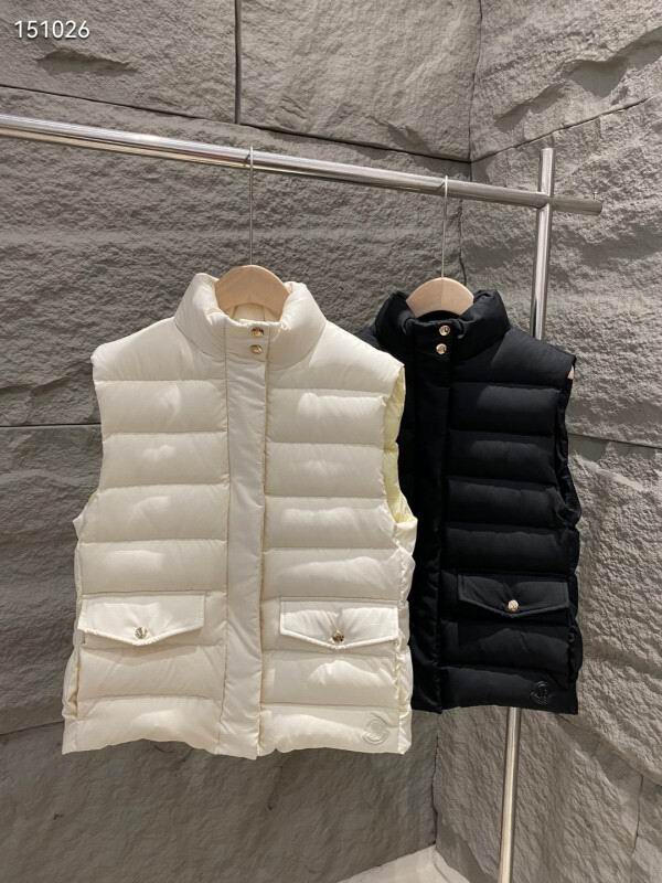 Moncler sz0-3 26yr214