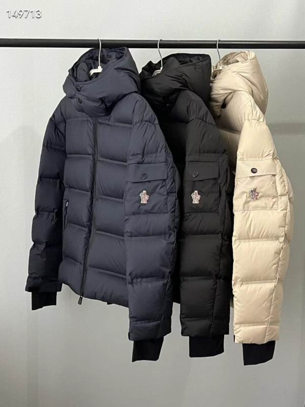 Moncler sz1-5 26yr273