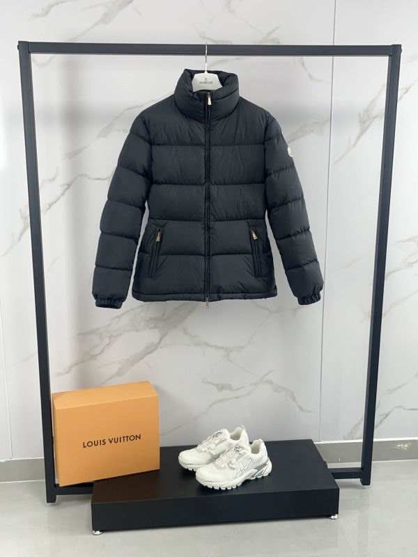 Moncler sz1-4 26yr336