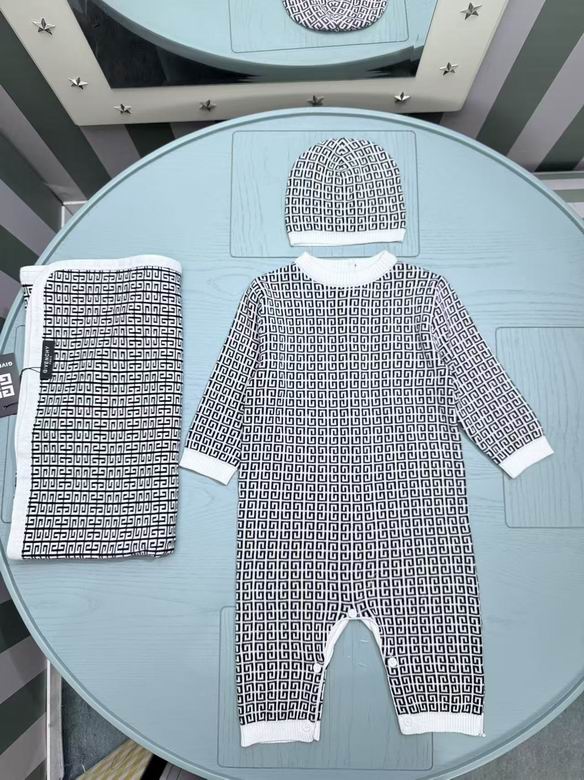 Givenchy 3 Pieces 25