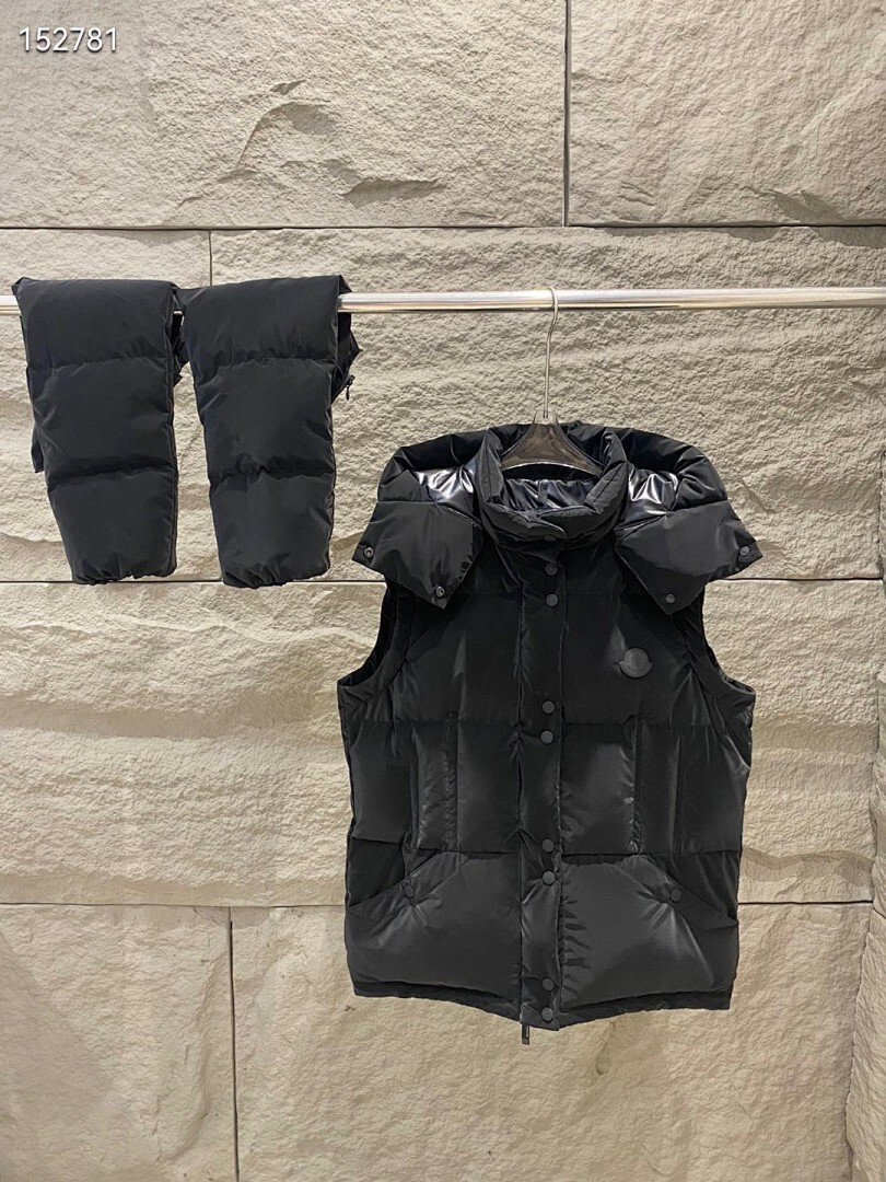Moncler sz0-3 26yr412