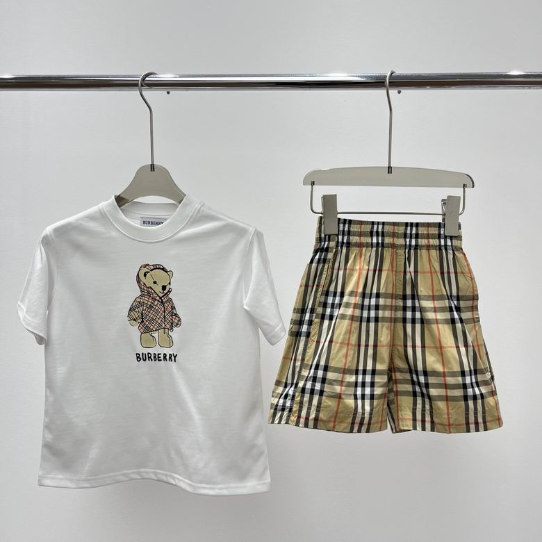 Burberry sz100-160 33